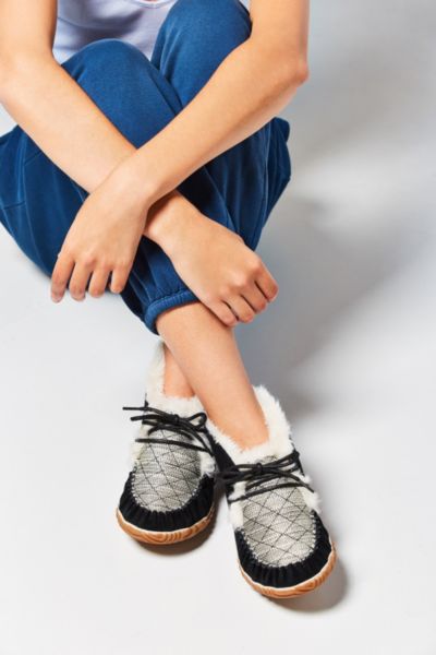sorel out and about moccasin