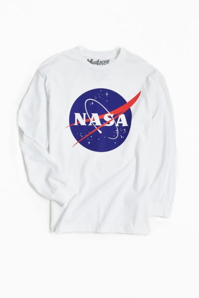 NASA Logo Long Sleeve Tee | Urban Outfitters