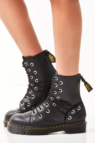 dr martens daria