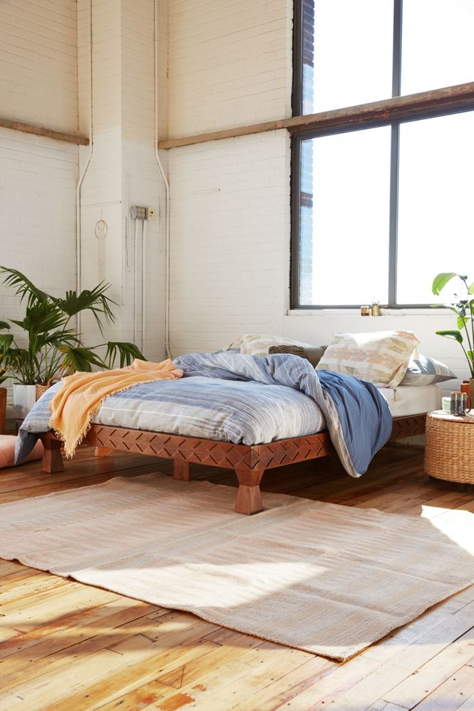 Eloisa Carved Wood Platform Bed Urban Outfitters