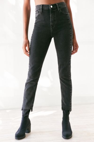 uo girlfriend jeans