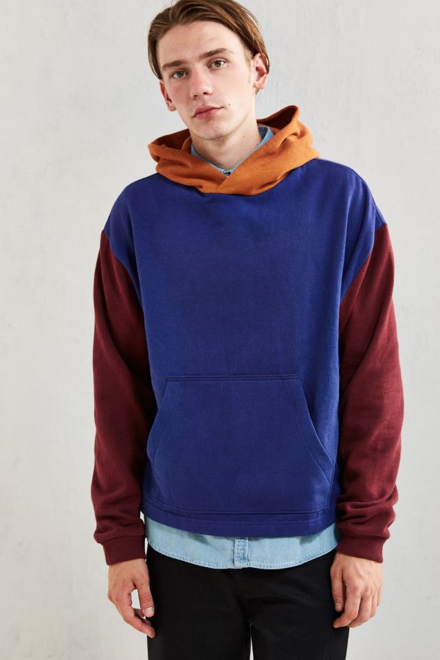 UO Boxy Fit Hoodie Sweatshirt | Urban Outfitters