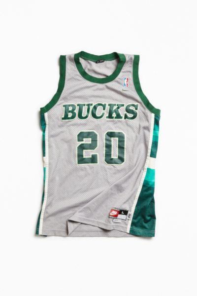 vintage bucks jersey