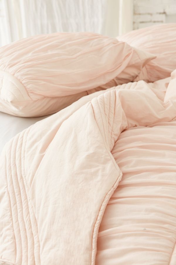 Ruffle Comforter Urban Outfitters