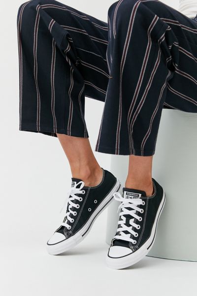 chuck taylor low top