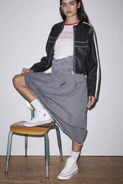 urban outfitters converse