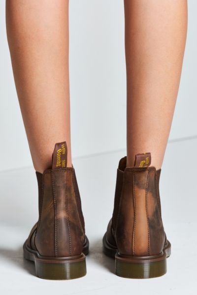 crazy horse chelsea boot