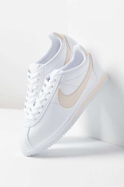 urban outfitters nike cortez