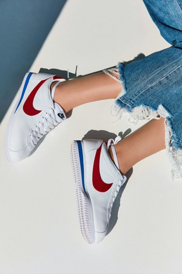pink leather nike cortez
