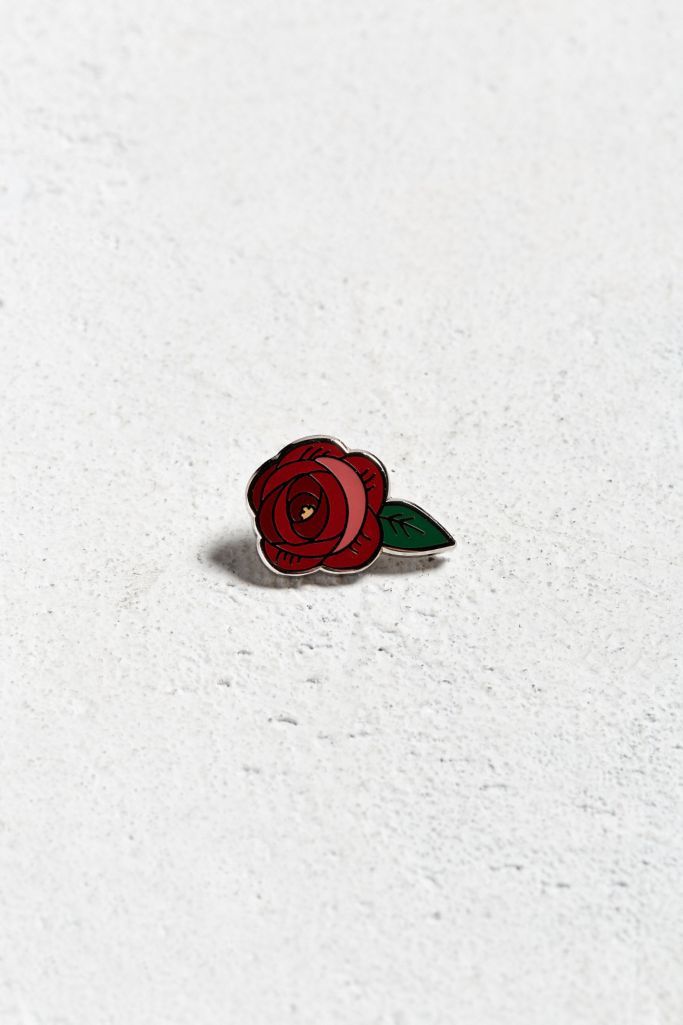 rosebud-pin-urban-outfitters