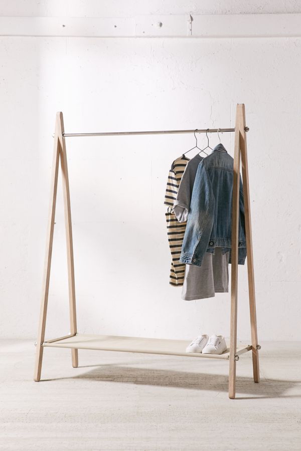 Warwick Clothing Rack | Urban Outfitters