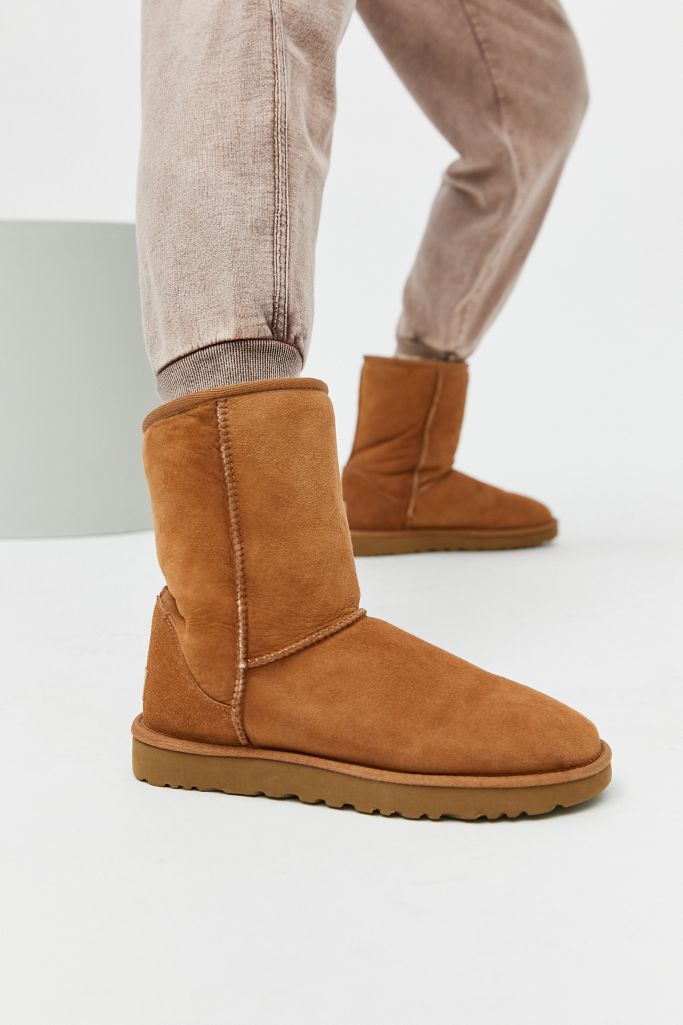 ugg sidnee boot review