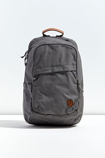 fjallraven kanken raven