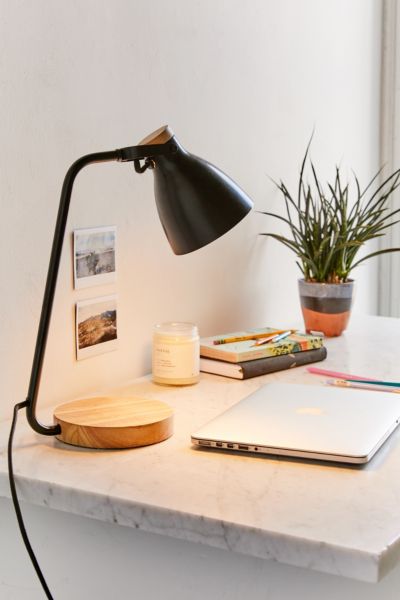 urban outfitters table lamp