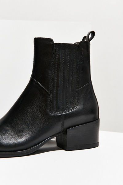 vagabond marja cap toe bootie