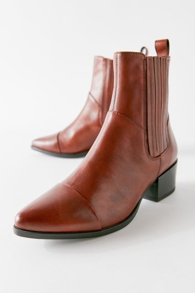 marja chelsea boot vagabond