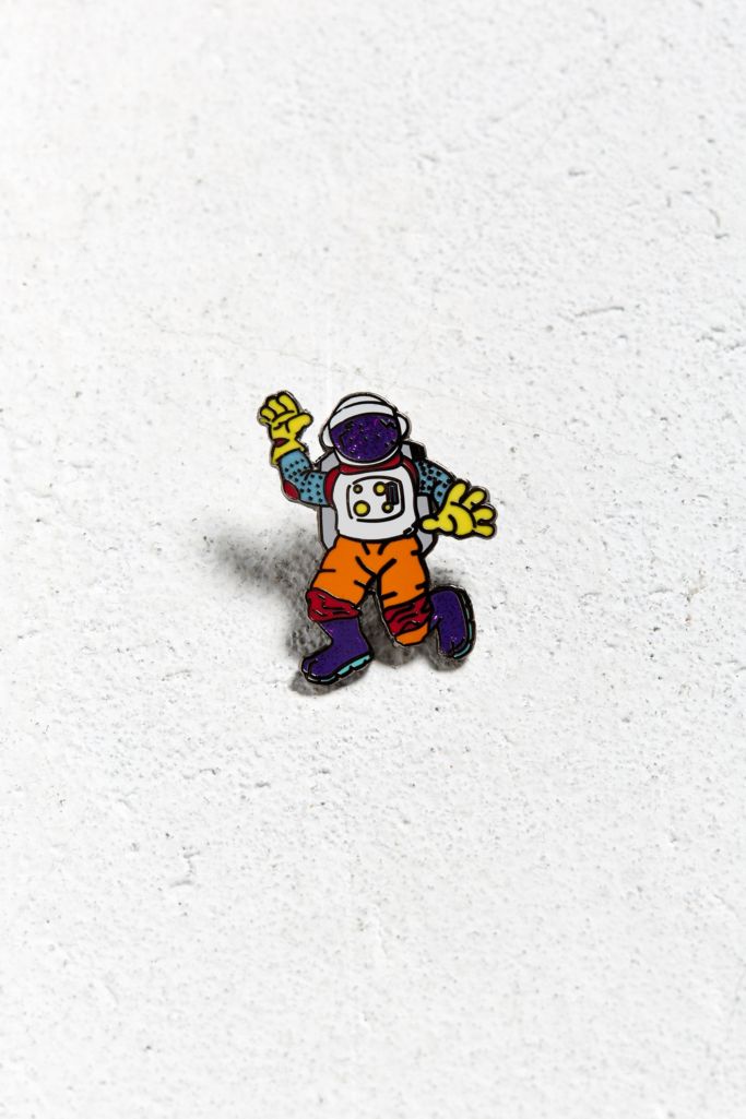 joeepropa-goods-astronaut-pin-urban-outfitters