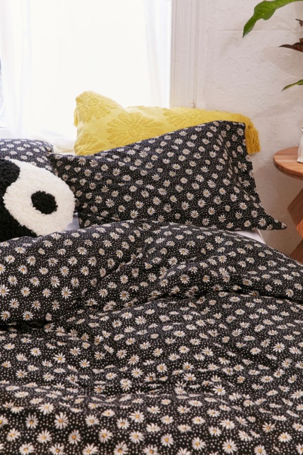 Ditsy Daisy Duvet Cover Urban Outfitters Canada