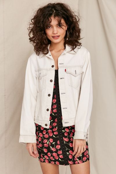 urban outfitters white jacket