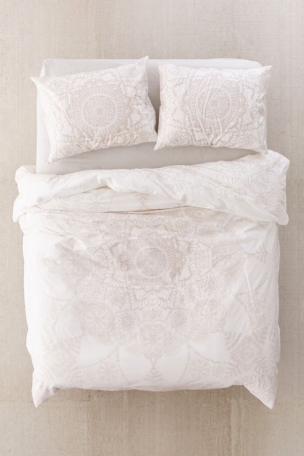 Kaye Medallion Duvet Cover Urban Outfitters