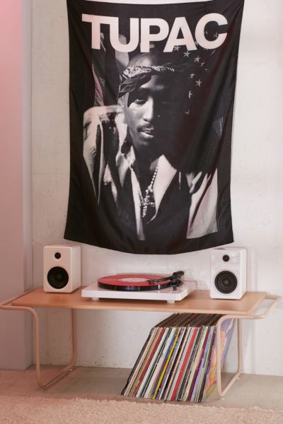 urban outfitters 2pac