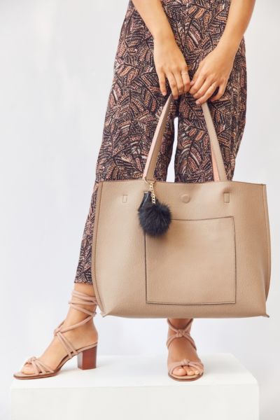 urban outfitters tote