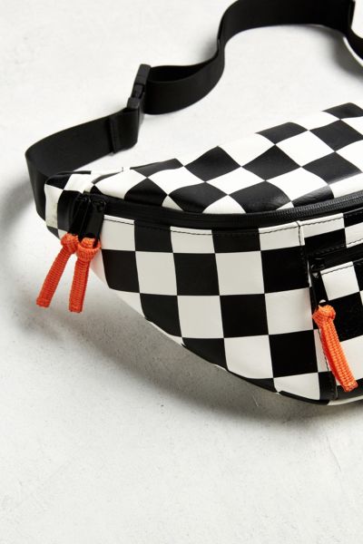 uo fanny pack