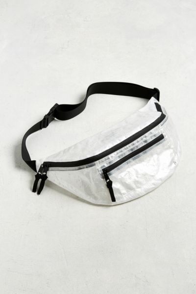 uo crossbody 2.0 sling bag