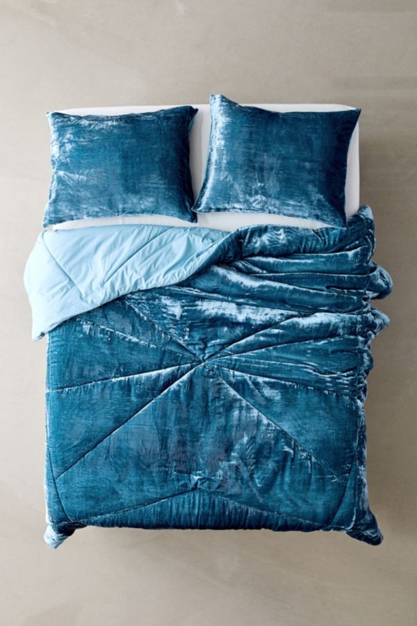 Skye Crushed Velvet Comforter Urban Outfitters