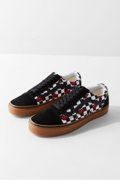 vans old skool cherry checker