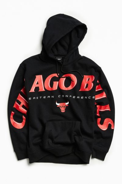 NBA Chicago Bulls Wingspan Hoodie Sweatshirt | Urban Outfitters