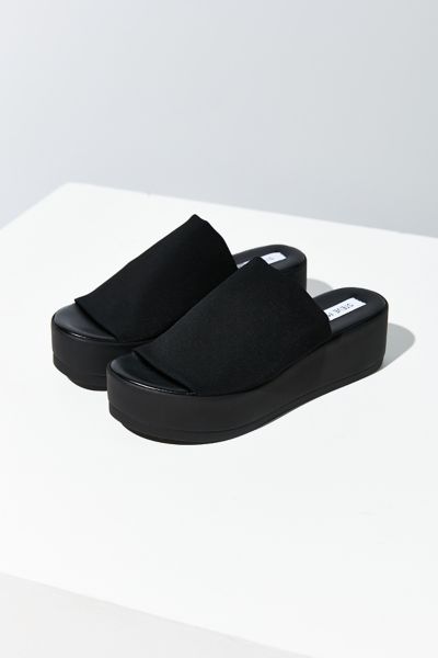 steve madden platform slides