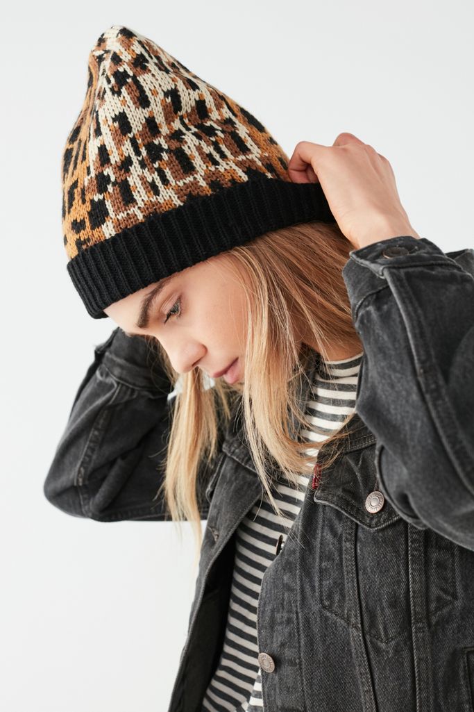 Graphic Leopard Intarsia Beanie Urban Outfitters