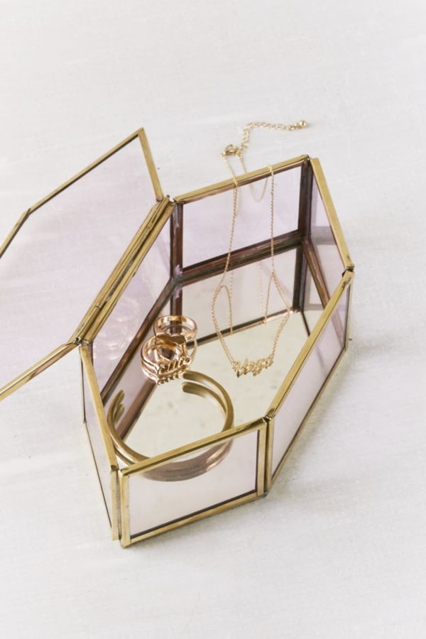 Diamond Glass Display Box | Urban Outfitters