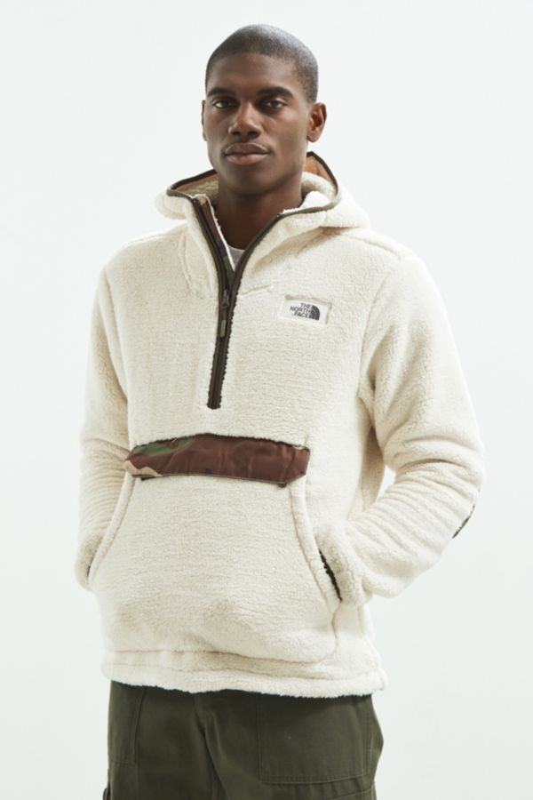 The North Face Campshire Hoodie Sweatshirt | Urban Outfitters