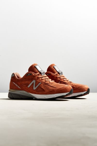 new balance 990 urban outfitter