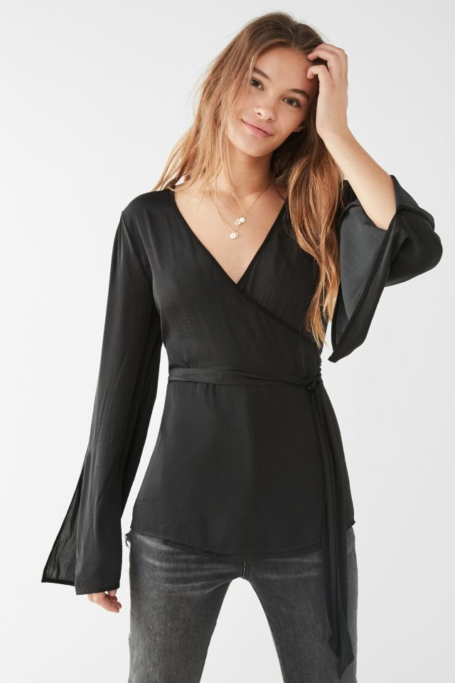 UO Slit Long Sleeve Wrap Blouse | Urban Outfitters