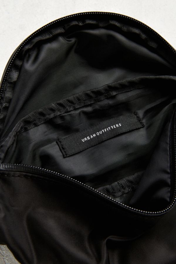 uo sling bag