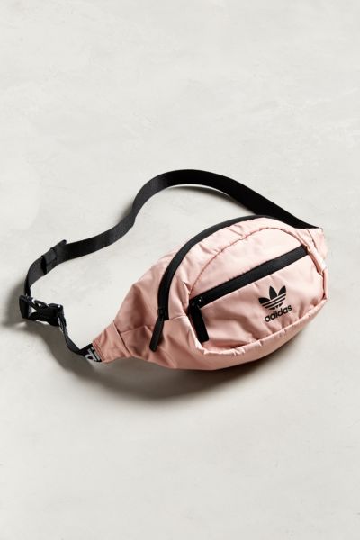 adidas fanny pack urban outfitters