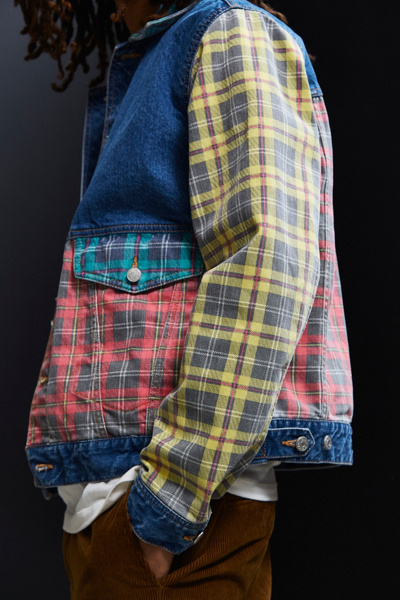 bdg colorblocked denim trucker jacket