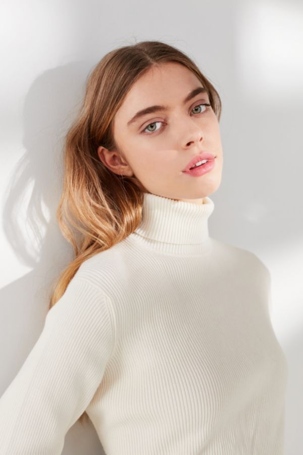 Urban Renewal Recycled Turtleneck Sweater | Urban Outfitters