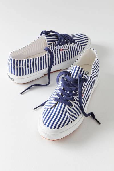 universal store superga