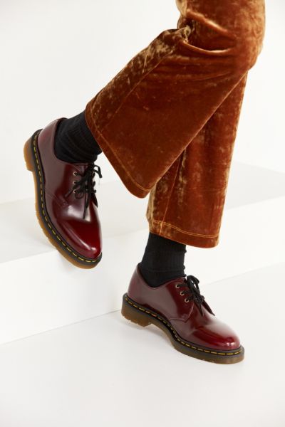 dr martens 1461 vegan