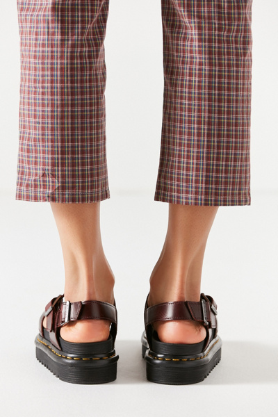 doc martens voss sandals