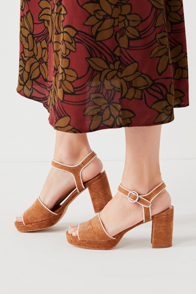 urban outfitters platform shoes