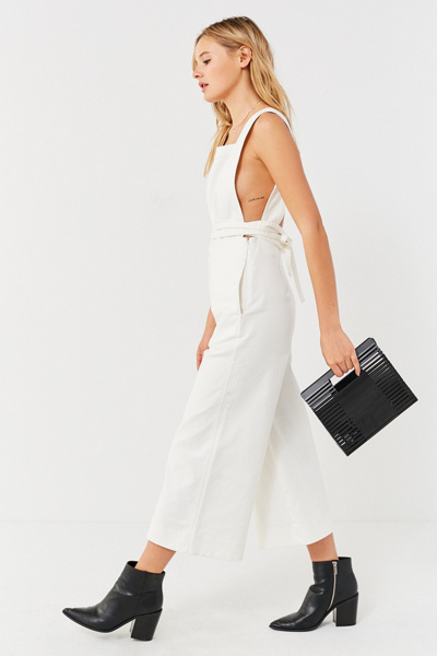 urban outfitters tia boots