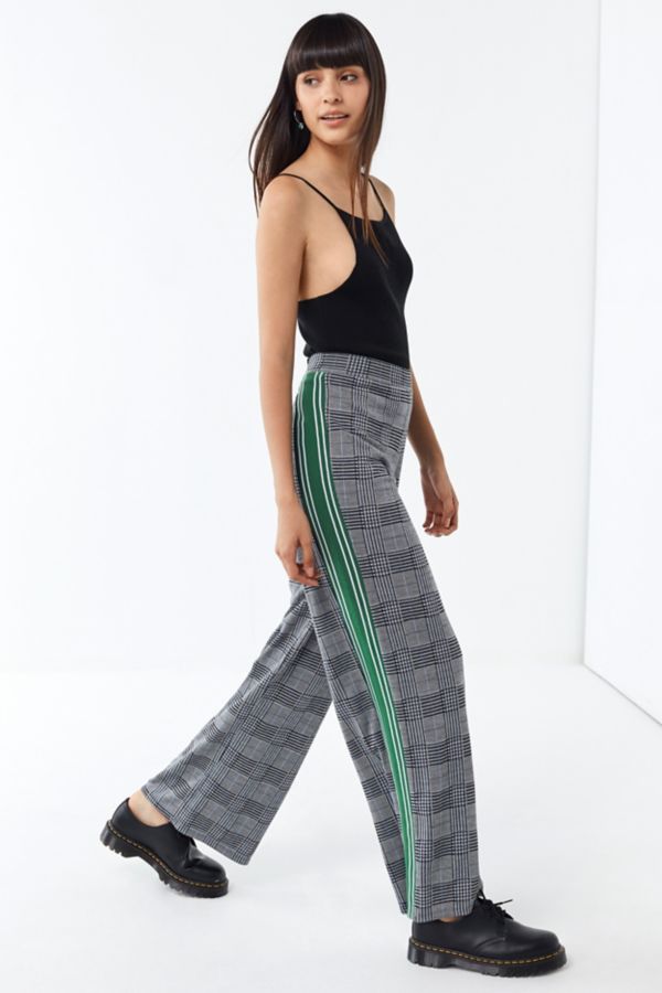UO Side Stripe Plaid Pant | Urban Outfitters