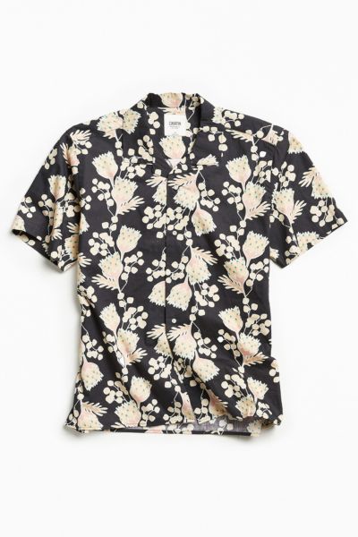 Katin Outline Short Sleeve Button-Down Shirt | Urban Outfitters