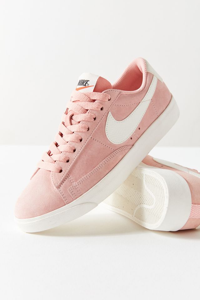 nike blazer low top sneakers