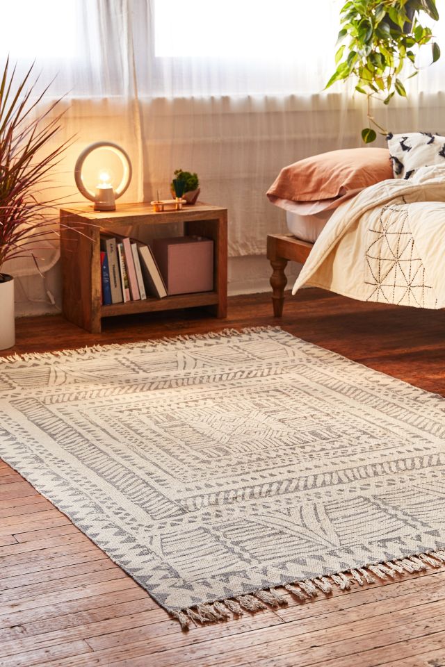 Ari Block Printed Rug Urban Outfitters